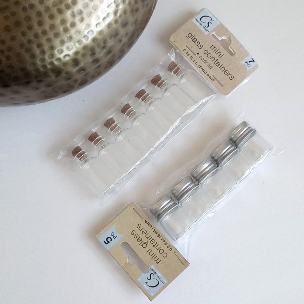 Set Of Crafts & Supplies Mini Clear Glass Containers 7 Cork & 5 Metal Lids